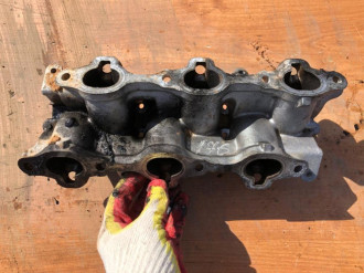 Коллектор впускной Nissan Maxima a32