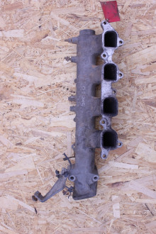 Коллектор впускной Nissan Navara d40