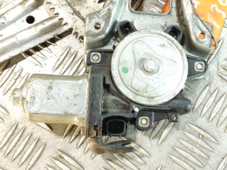 Стеклоподъемник задний левый Nissan Tiida c11