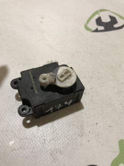 Моторчик заслонки отопителя Nissan Tiida c11