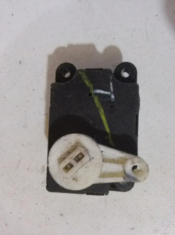 Моторчик заслонки отопителя Nissan Tiida c11