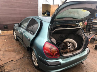 В разборе Nissan Almera N16