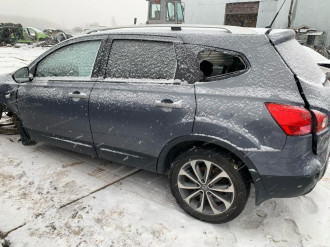 В разборе Nissan Qashqai 2009