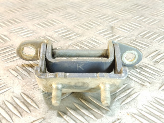 Петля двери задней правой верхняя Nissan Qashqai 2009