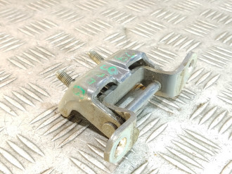 Петля двери задней правой верхняя Nissan Qashqai 2009