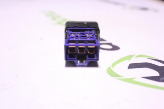 Кнопка обогрева стекла Nissan Maxima a32