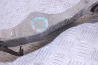 Рычаг задний поперечный левый Nissan Qashqai 2009