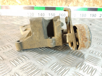 Кронштейн генератора Nissan Almera N16