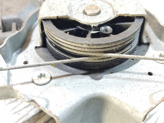 Стеклоподъемник задний правый Nissan Qashqai 2009