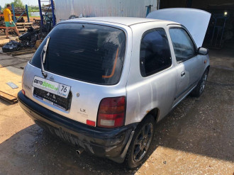 В разборе Nissan Micra K11