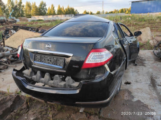 В разборе Nissan Teana j32