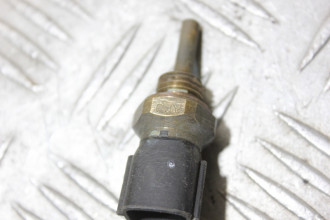 Датчик температуры жидкости Nissan Primera 1996 2002