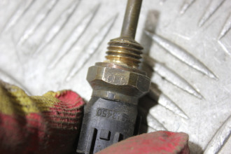 Датчик температуры жидкости Nissan Primera 1996 2002