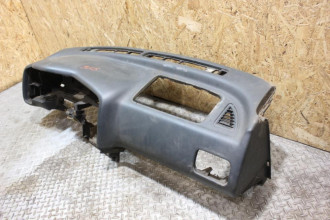 Торпедо Nissan Primera 1996 2002