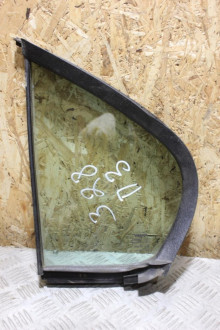 Стекло двери задней правой форточка Nissan Primera 1996 2002