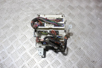 Блок предохранителей салонный Nissan Maxima a32