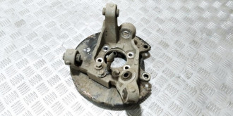 Кулак задний левый Nissan Teana j32