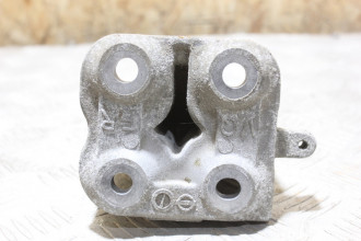 Кронштейн двигателя Nissan Teana j32