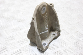 Кронштейн двигателя Nissan Teana j32