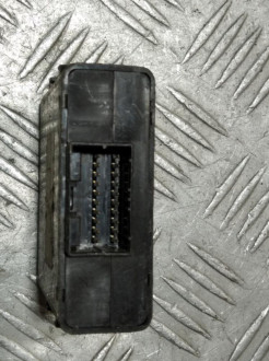 Иммобилайзер Nissan Avenir 1995