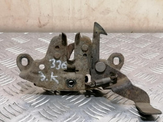 Замок капота Nissan Maxima a32