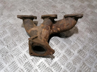 Коллектор выпускной правый Nissan Maxima a32