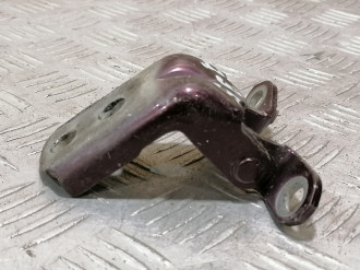 Петля двери задней левой нижняя Nissan Teana j32