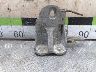 Кронштейн двигателя Nissan Teana j32