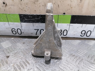 Кронштейн двигателя Nissan Teana j32