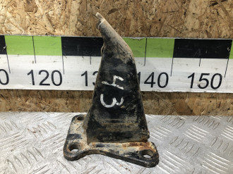 Кронштейн двигателя Nissan Navara d40