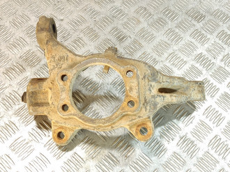 Кулак поворотный передний правый Nissan Teana j32