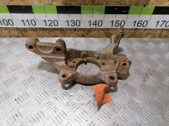 Кулак поворотный передний правый Nissan Teana j32