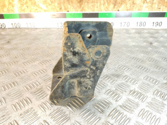 Кронштейн двигателя Nissan Maxima a32