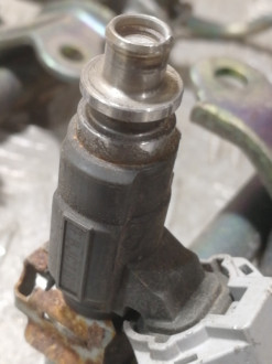 Форсунка двигателя Nissan Maxima a33