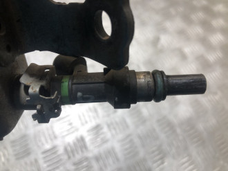 Форсунка двигателя Nissan Tiida c11