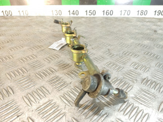 Рейка топливная рампа Nissan Maxima a32