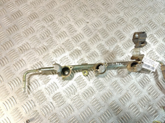 Рейка топливная рампа Nissan Maxima a32