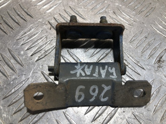 Петля багажника левая Nissan Almera N16