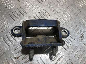 Петля двери задней правой верхняя Nissan Tiida c11