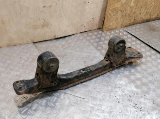 Балка подмоторная продольная Nissan Maxima a32