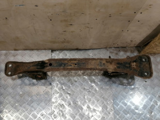 Балка подмоторная продольная Nissan Maxima a32