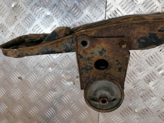 Балка подмоторная продольная Nissan Maxima a32