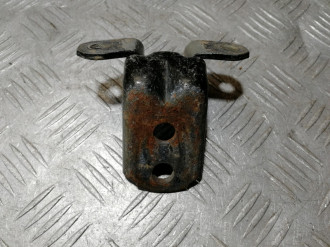 Петля двери задней левой нижняя Nissan Note E11