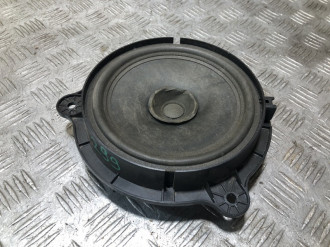 Динамик Nissan Qashqai 2009