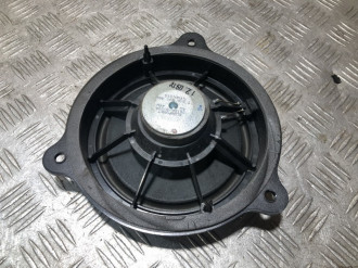 Динамик Nissan Qashqai 2009