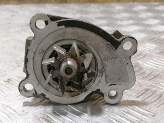 Насос водяной помпа Nissan Tiida c11