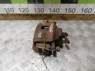 Суппорт передний левый Nissan Avenir 1995