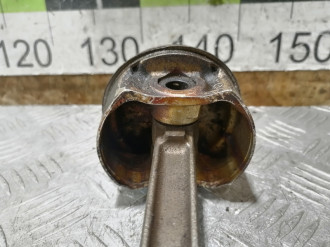 Поршень с шатуном Nissan Tiida c11