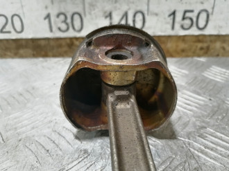 Поршень с шатуном Nissan Tiida c11