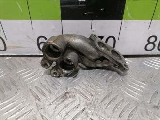 Фланец системы охлаждения Nissan Maxima a32